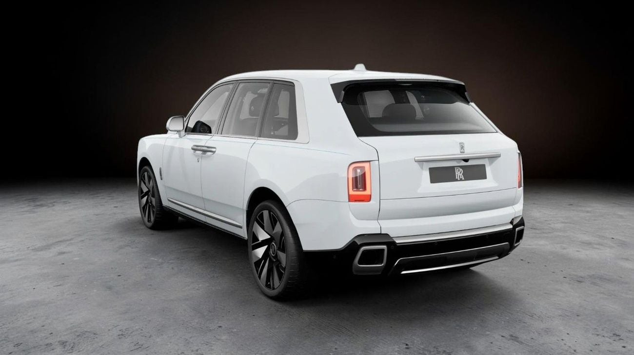 Rolls Royce Cullinan STANDARD LHD & RHD available from stock