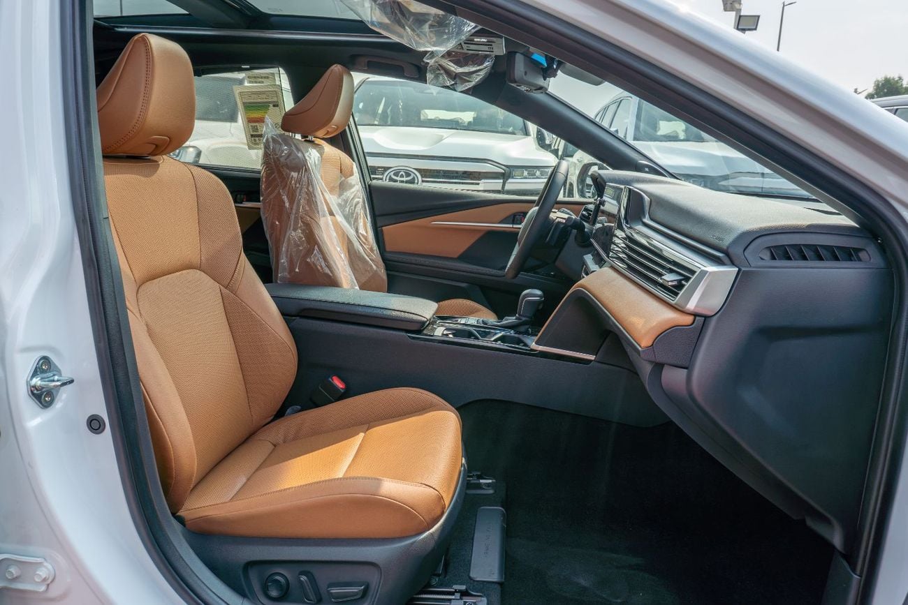 Toyota Camry LUMIERE HEV