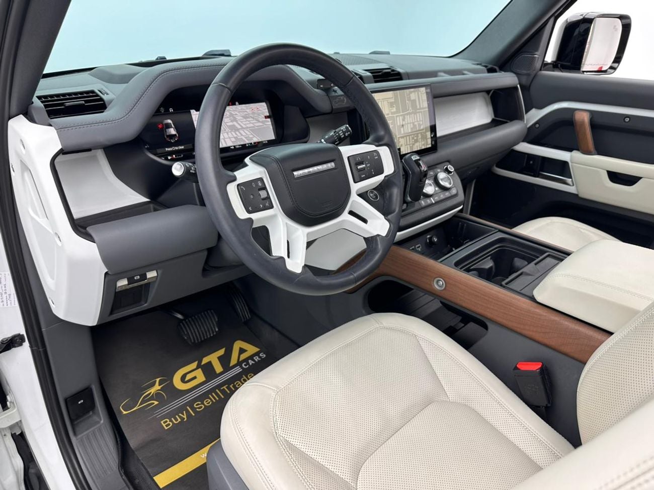 Land Rover Defender 110 HSE P400