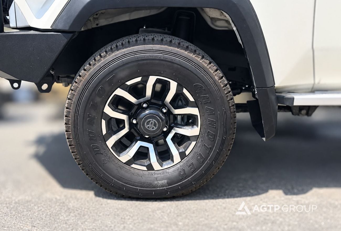 Toyota Land Cruiser 70 LC76 LX 4.2L Diesel | 4x4 | Manual | AFRICA EXPORT