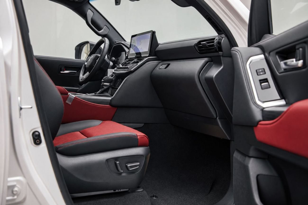 Toyota Land Cruiser GR SPORT 3.5L - Precious White Pearl Inside Black & Red | Export Only