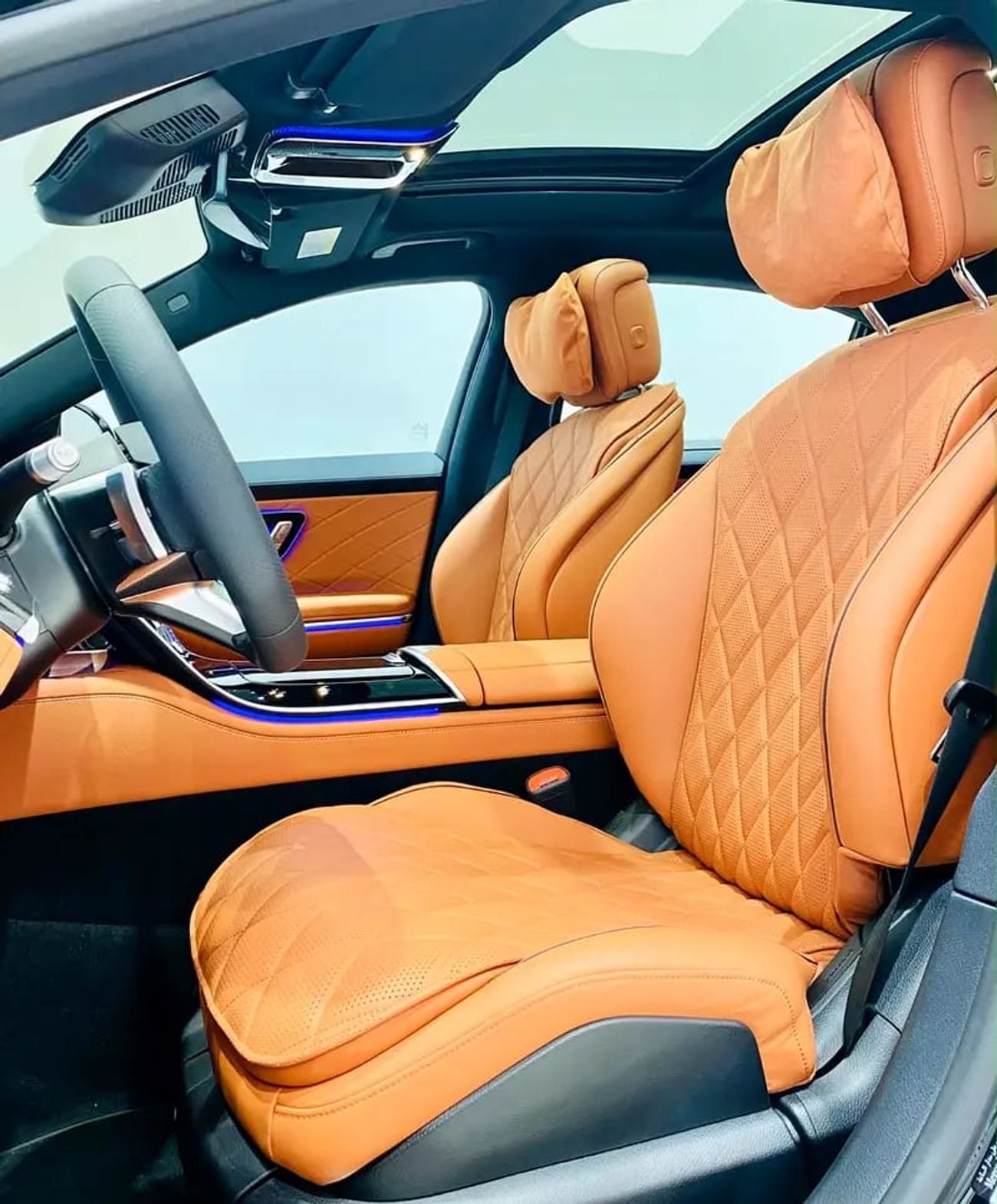 مرسيدس بنز S 500 4MATIC L HIGH MERCEDES S 500 MODEL : KM : GCC SPECS UNDER WARRANTY AND SERVICE AT GARGASH MERCEDES