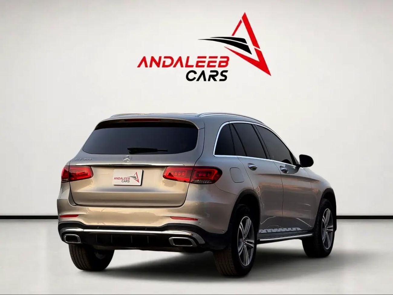 مرسيدس بنز GLC 300 GLC 300 | | Premium SUV | 2.0l V4