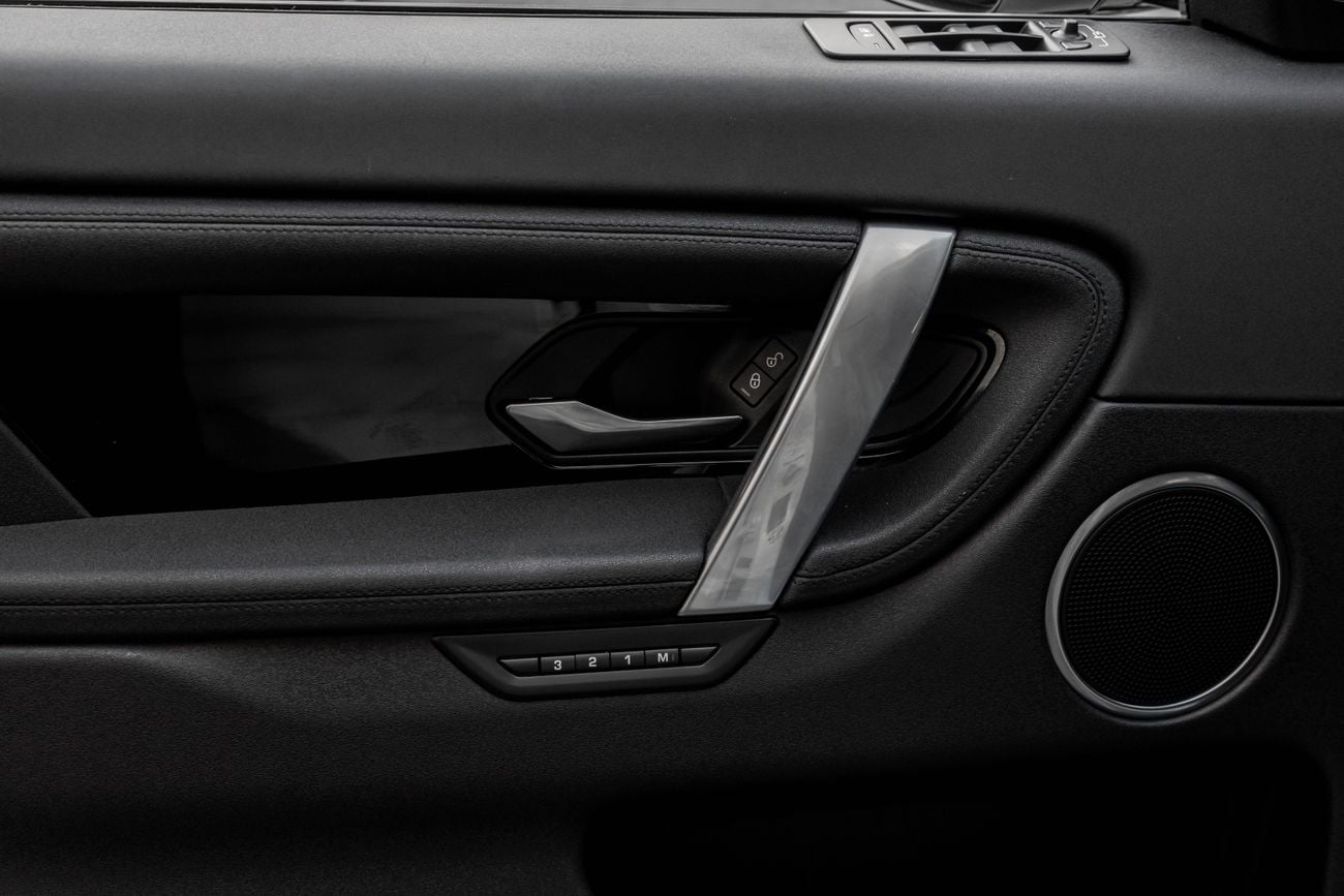 لاند روفر دسكفري سبورت Discovery Sport SE P200 | 1,763 P.M | 0% Downpayment | Discovery Sport SE P200 | Land Rover Service