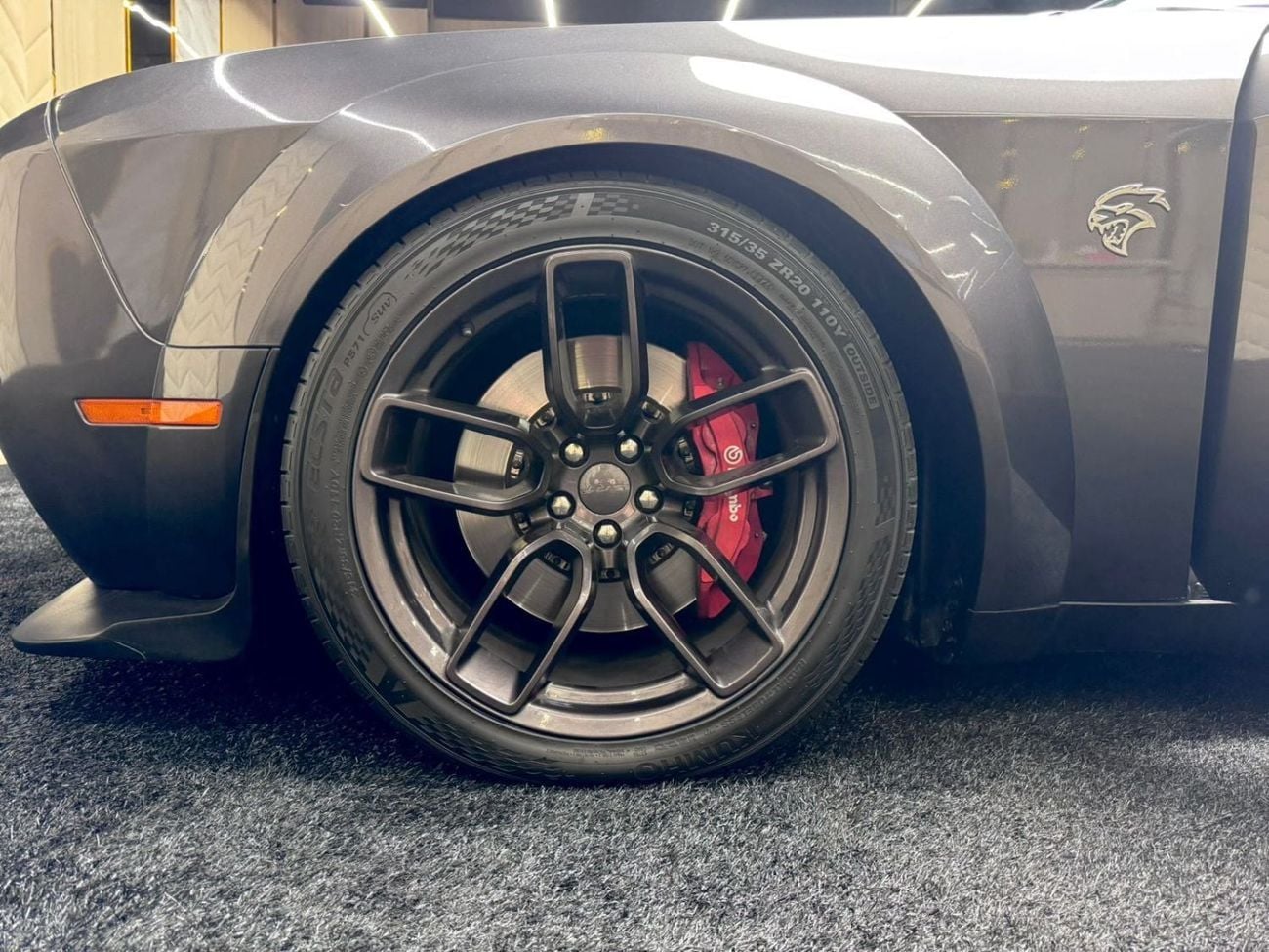 Dodge Challenger HELLCAT WIDEBODY
