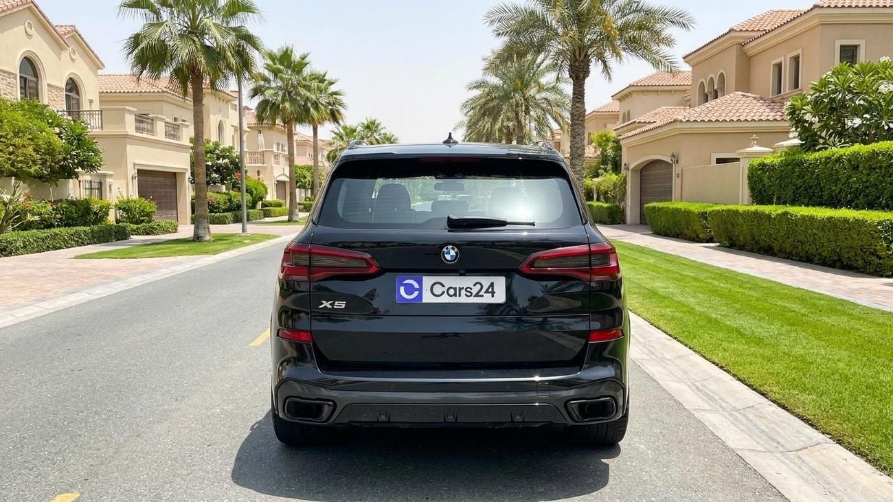 بي أم دبليو X5 XDRIVE40i M SPORT كارس24 هي سوق ضخم للسيارات المستعملة موثوق ومضمون ٪كارس24 هي سوق ضخم للسيارات المستعملة موثوق ومضمون