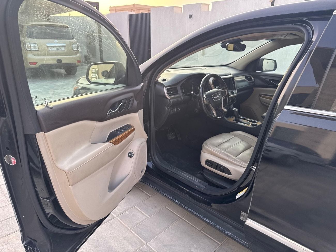 GMC Acadia DENALI