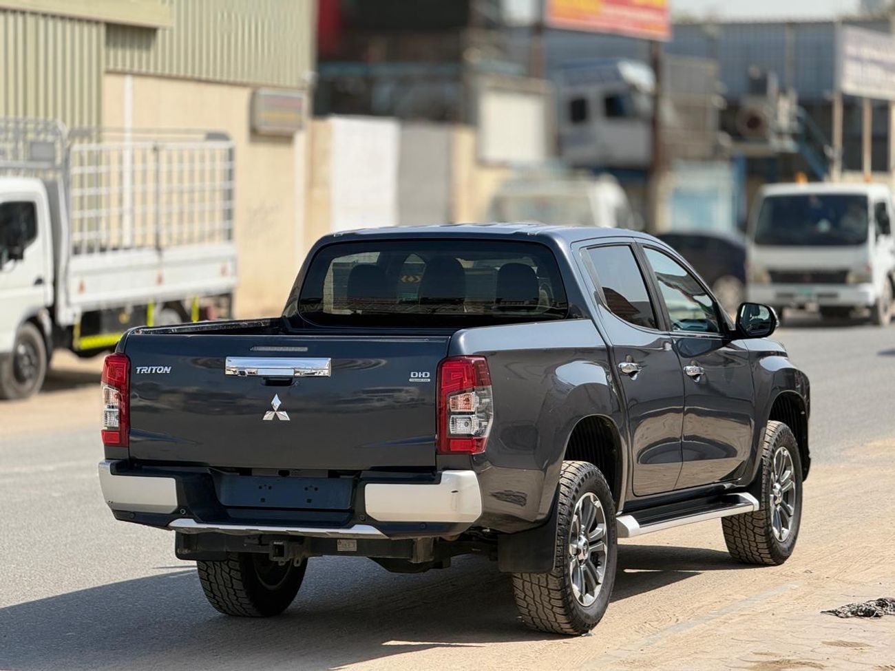 Mitsubishi Triton 2.4 DIESEL 4WD