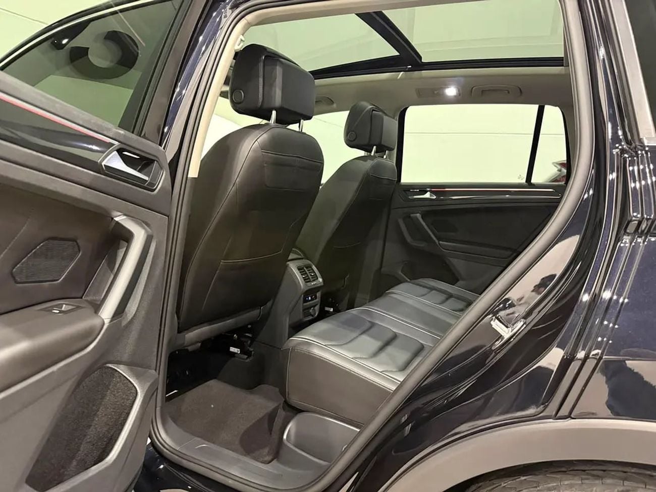 Volkswagen Tiguan LIFE PLUS GCC / Official Dealer Warranty and Service Package