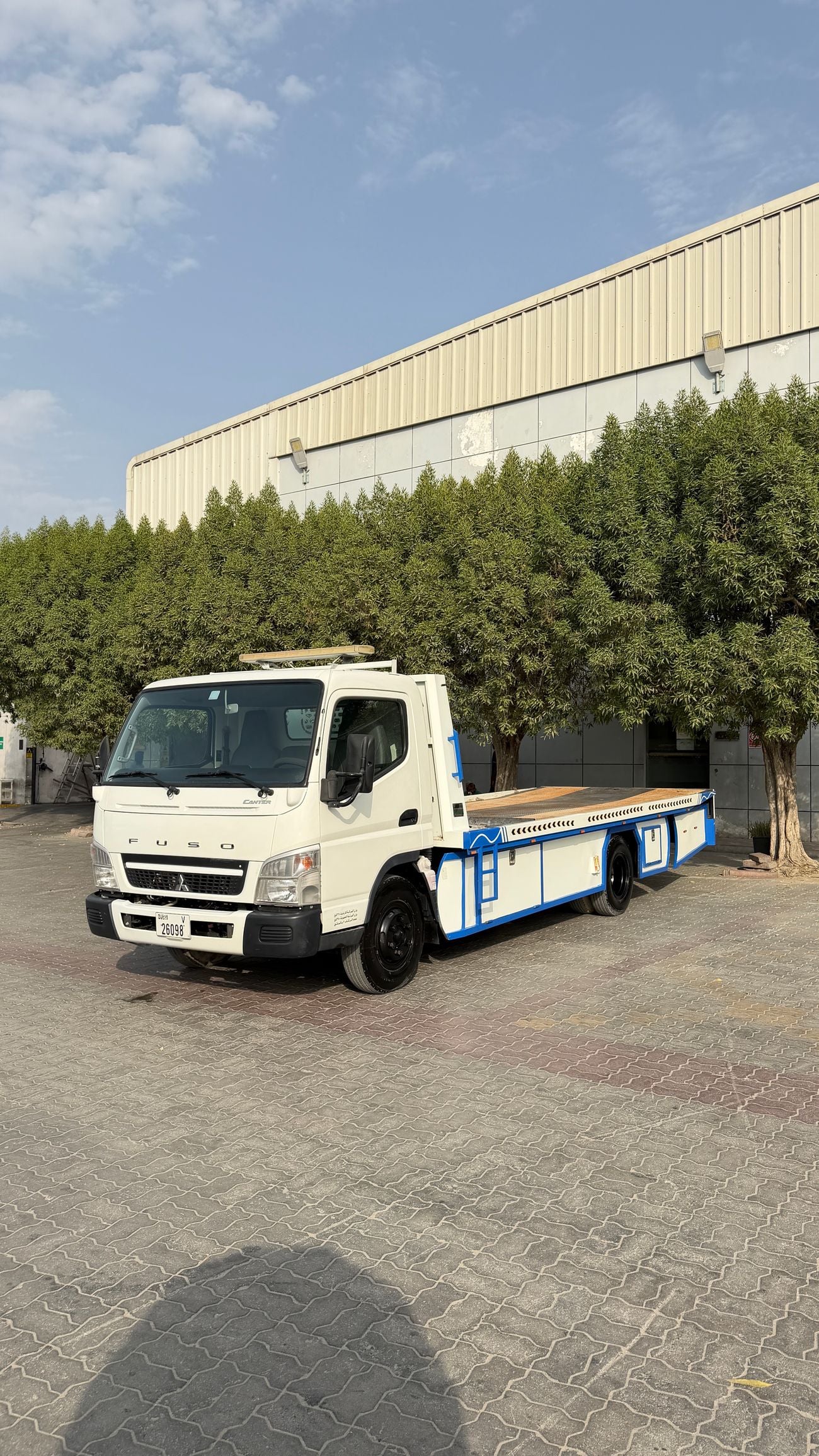Mitsubishi Canter STANDARD