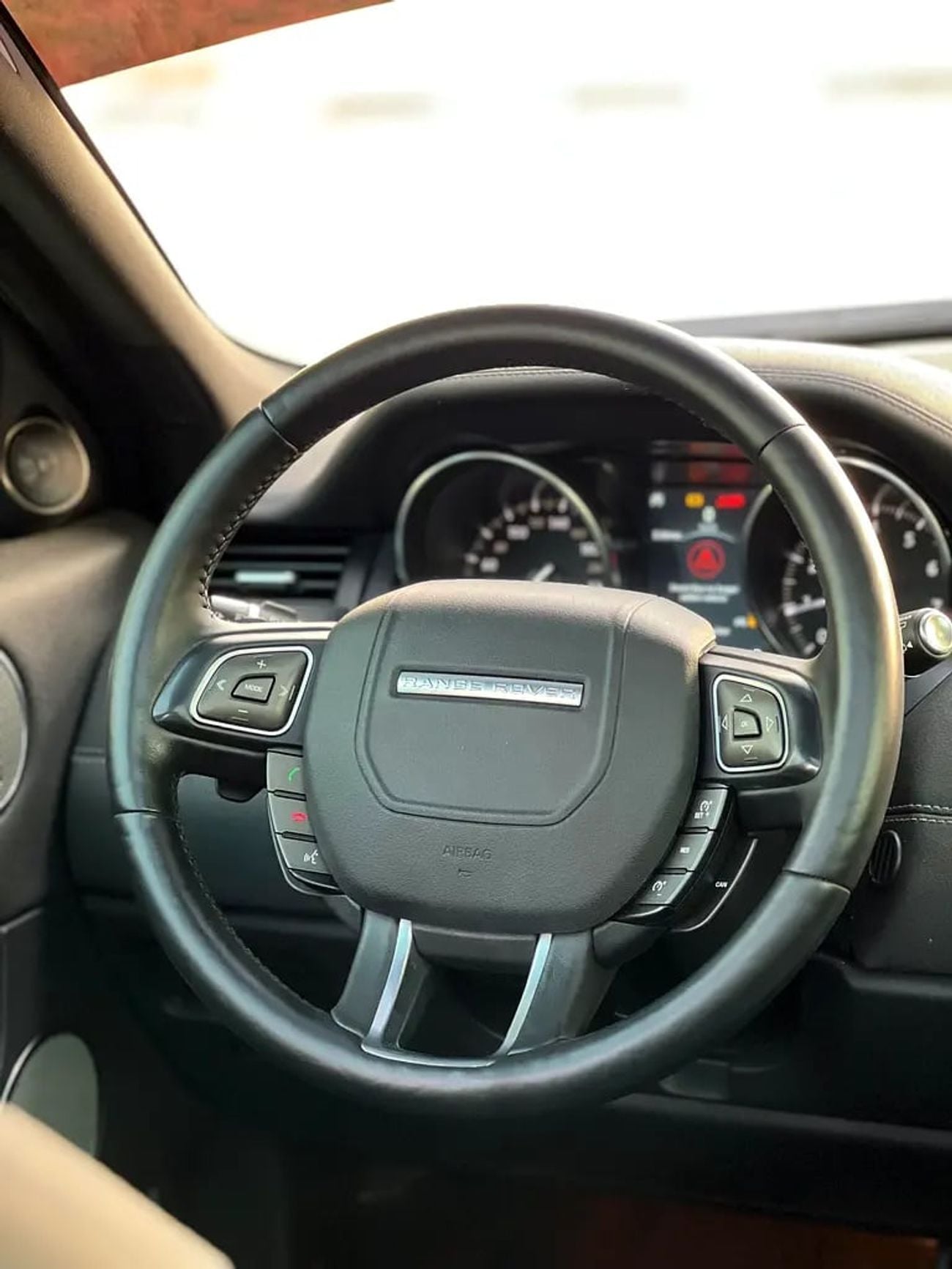 Land Rover Range Rover Evoque Dynamic SE - Canadian Specs