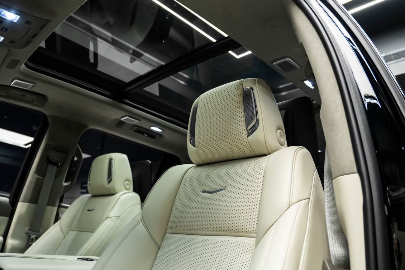Cadillac Escalade SPORT PLATINUM 6.2L 4WD