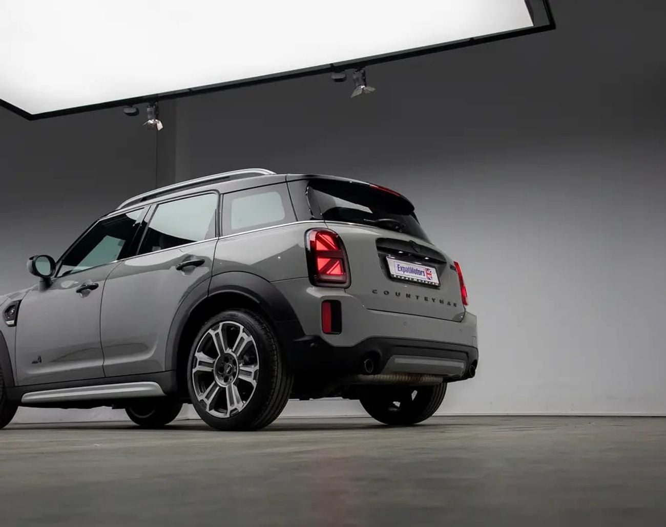 Mini Countryman COOPER S 0% DP Available • Full Service History • GCC Specs