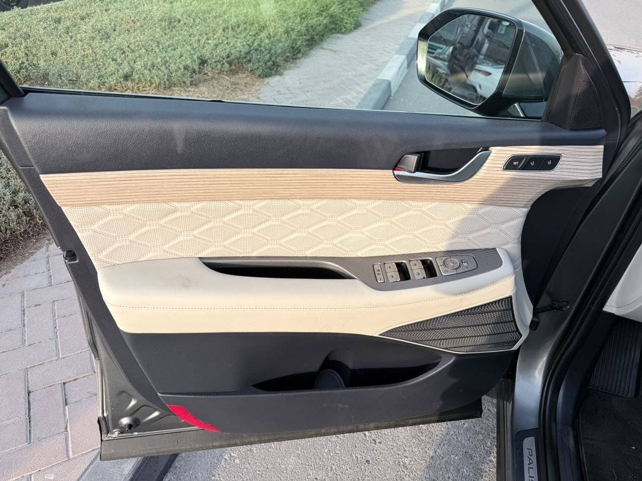 Hyundai Palisade Calligraphy 3.8L panoramic, 360 cameras full option