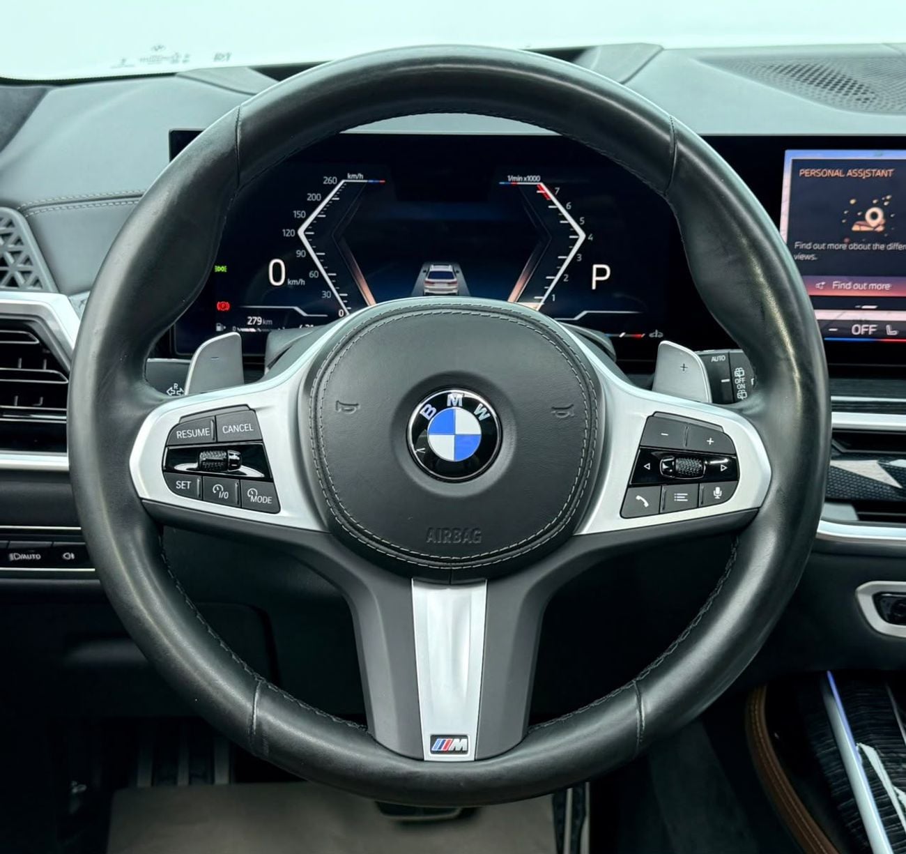 بي أم دبليو X7 XDRIVE40i لوكس M SPORT PACKAGE بي إم دبليو X7 xDrive40i M-Sport موديل 2024، ضمان بي إم دبليو + باقة خدمة 2029، سجل صيانة كامل من بي