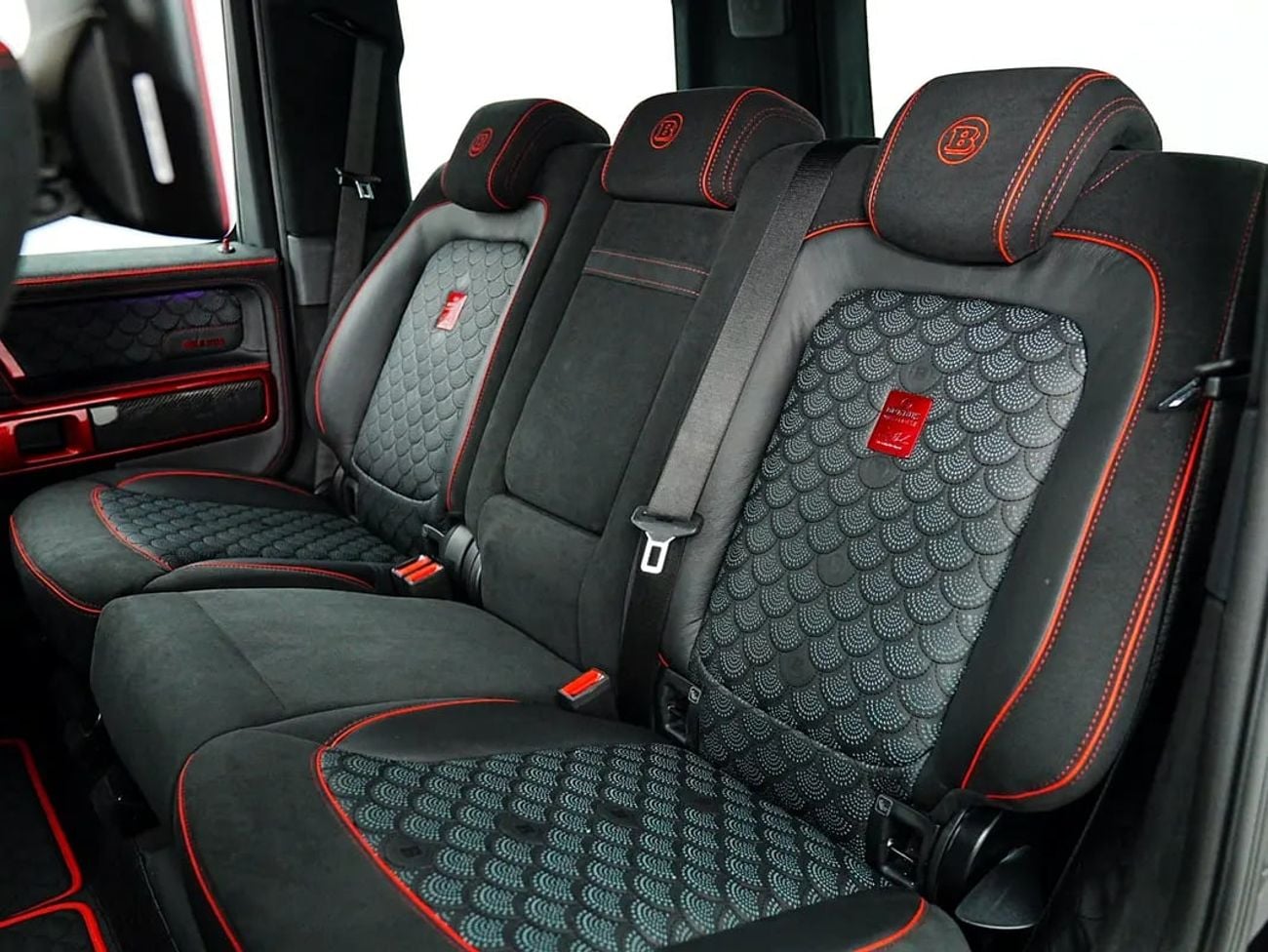 Mercedes Benz G63 AMG STANDARD WARRANTY | FULL OPTION | ROCKET 900 KIT | CUSTOM LEATHER ALCANTARA INTERIOR