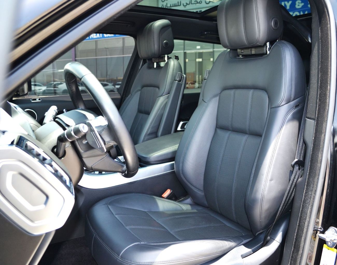 Land Rover Range Rover Sport Range Rover Sport P525 HSE V8 2020 Full option canasdian specs super clean car