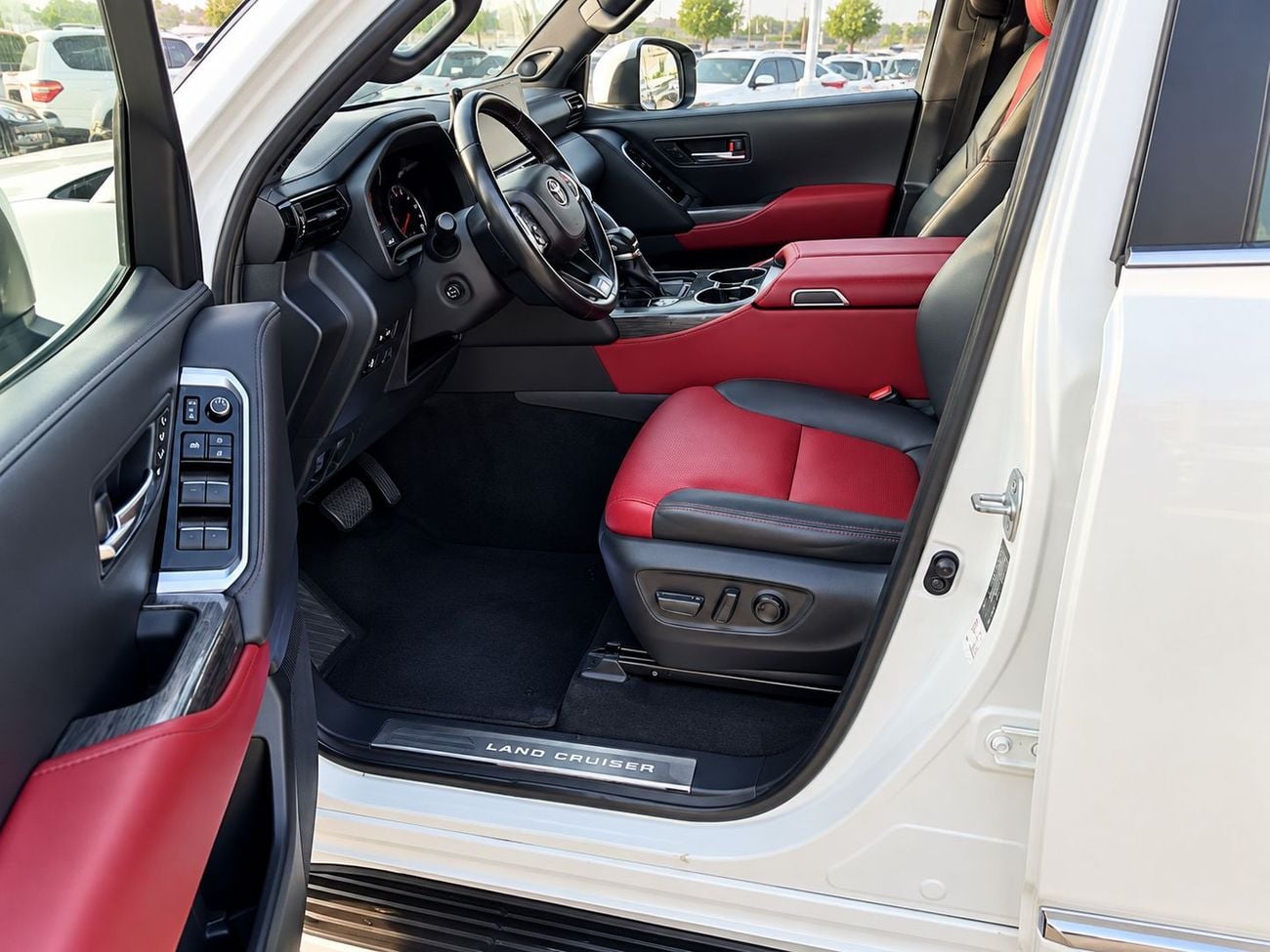 Toyota Land Cruiser VXR