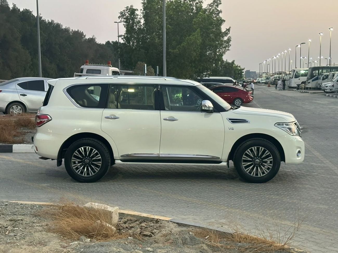 نيسان باترول LE T2 TITANIUM