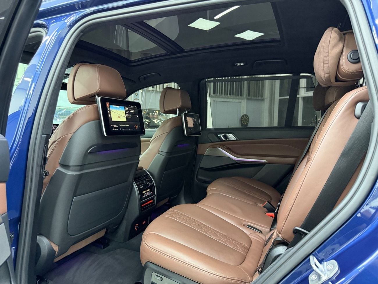 بي أم دبليو X7 40i M SPORT
