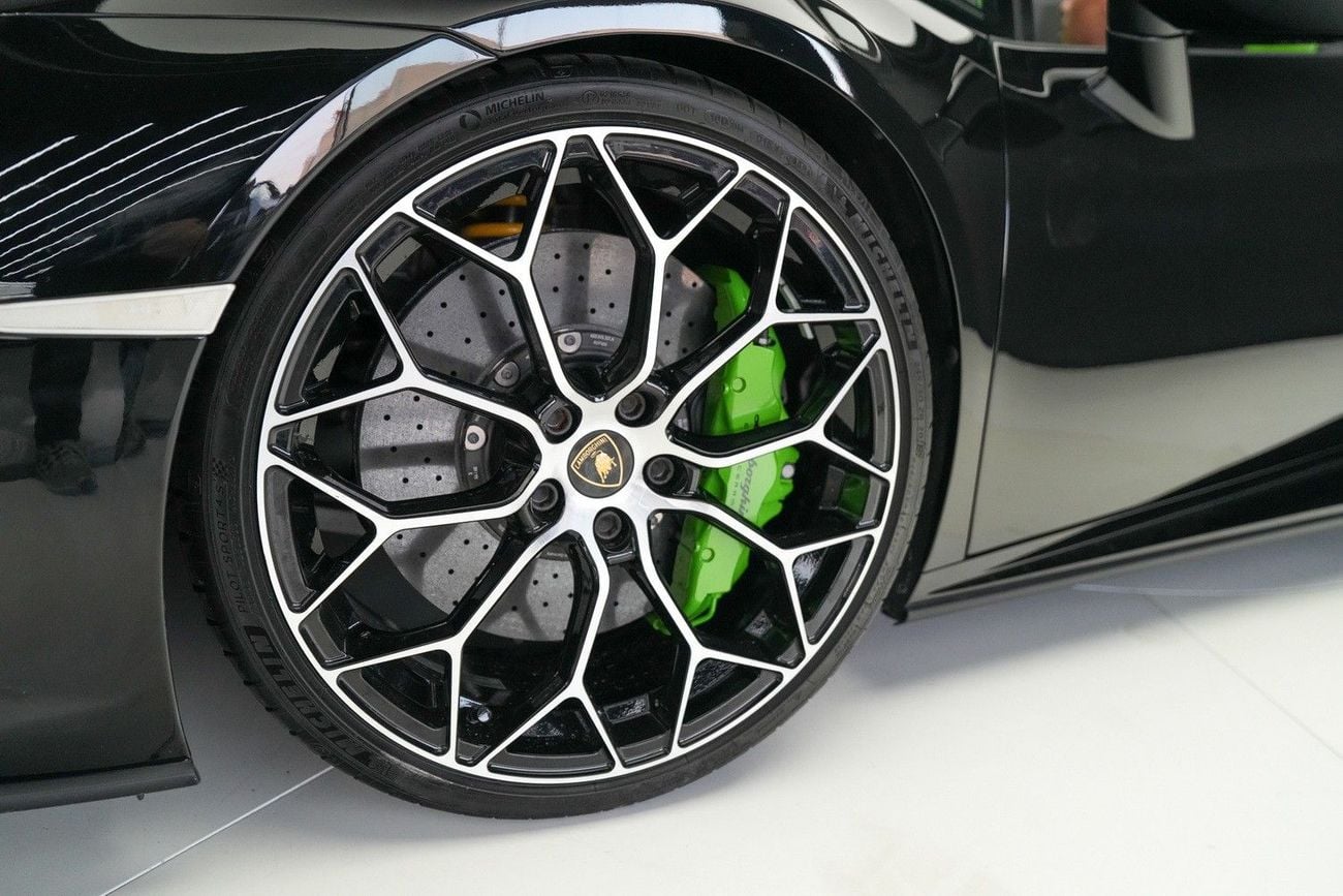 لامبورغيني هوراكان EVO SPYDER