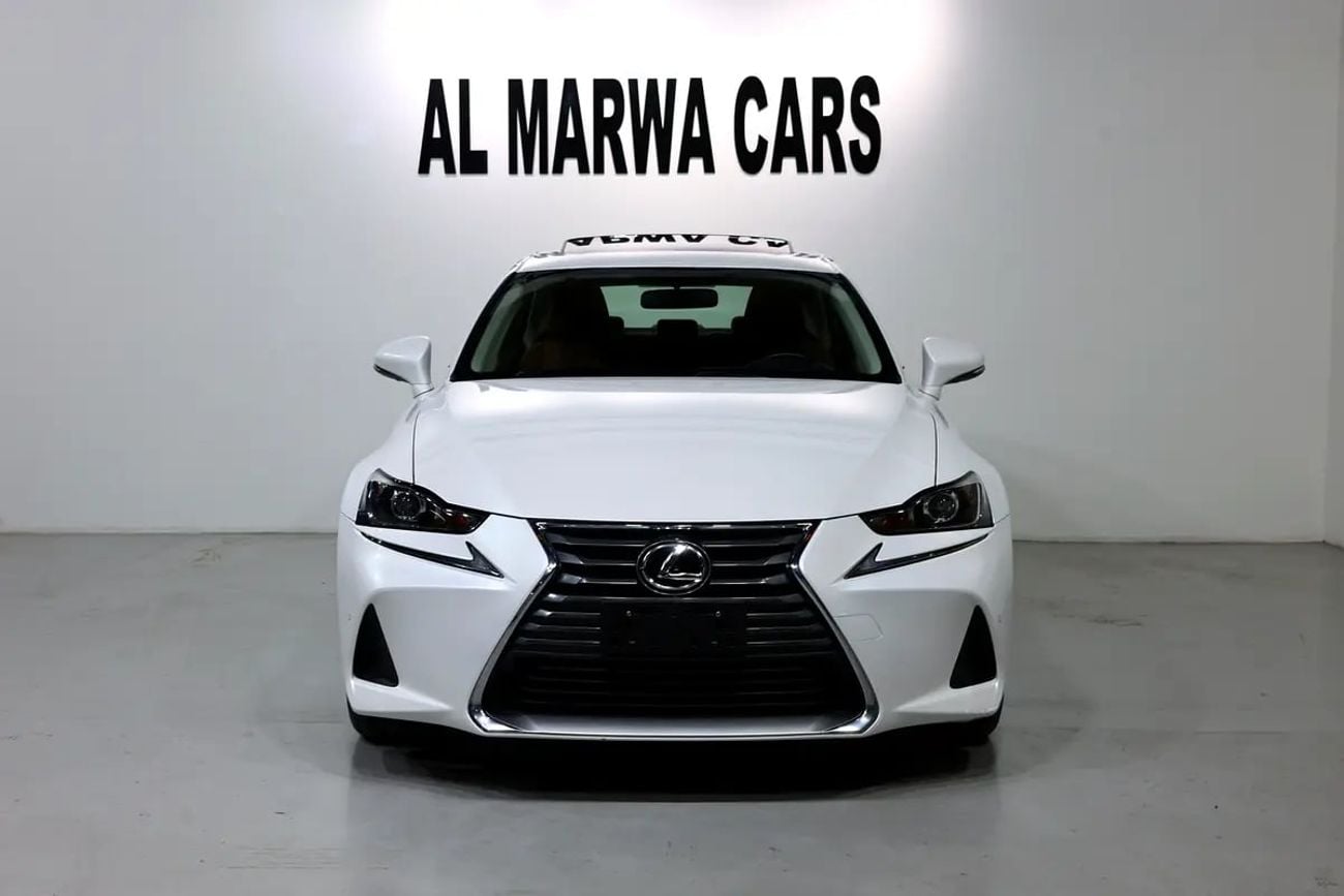 Lexus IS300 Stunning IS 300 | GCC Specs | Low Mileage | Excellent Condition