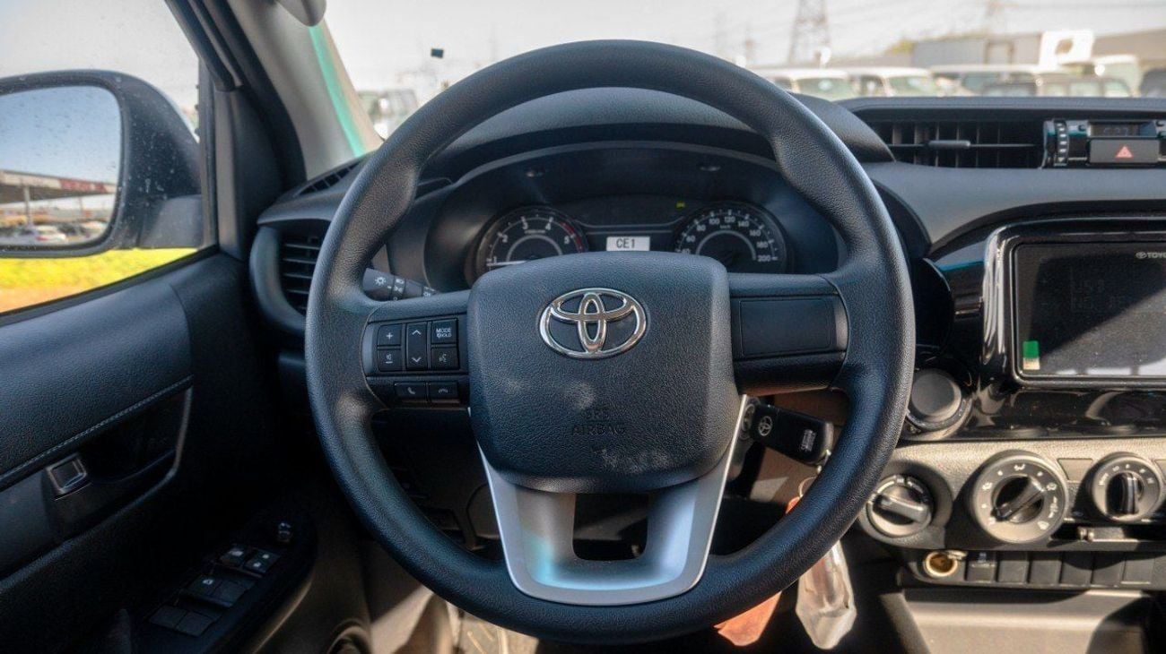 تويوتا هيلوكس GL Toyota Hilux 2025 2.4L Diesel