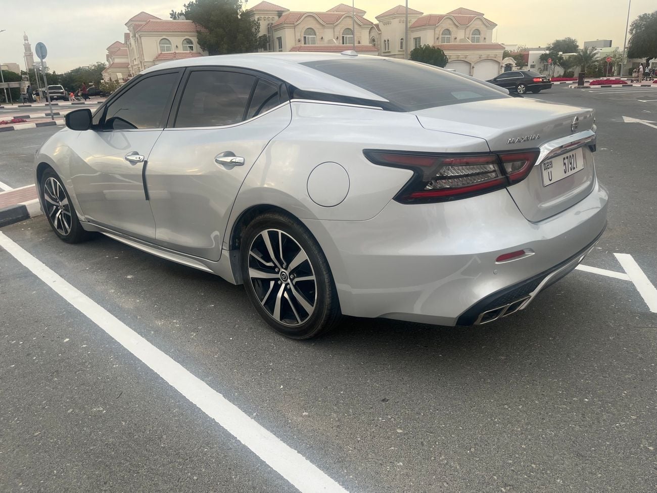 Nissan Maxima SV V6 ,Full option