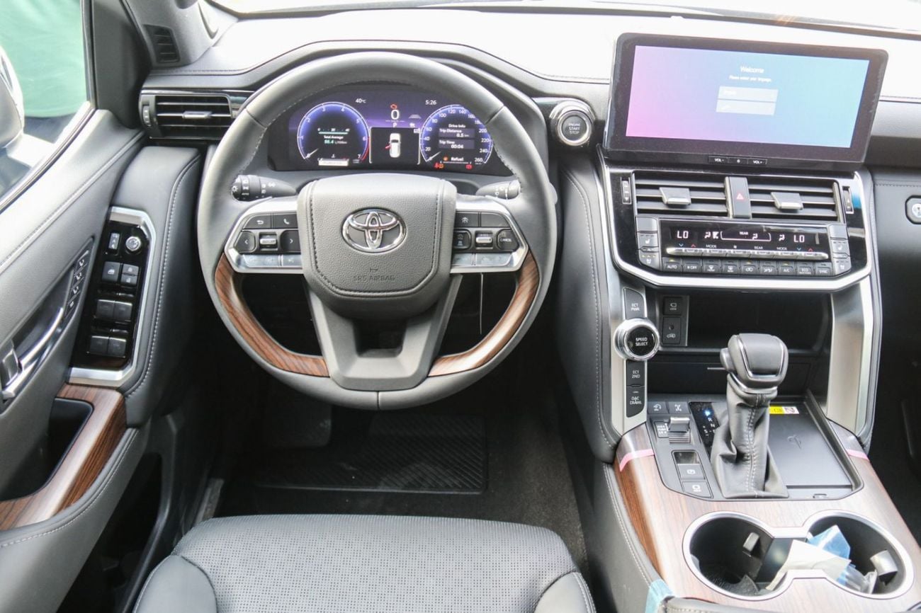 Toyota Land Cruiser VX 4.0L 2026 with memory seats