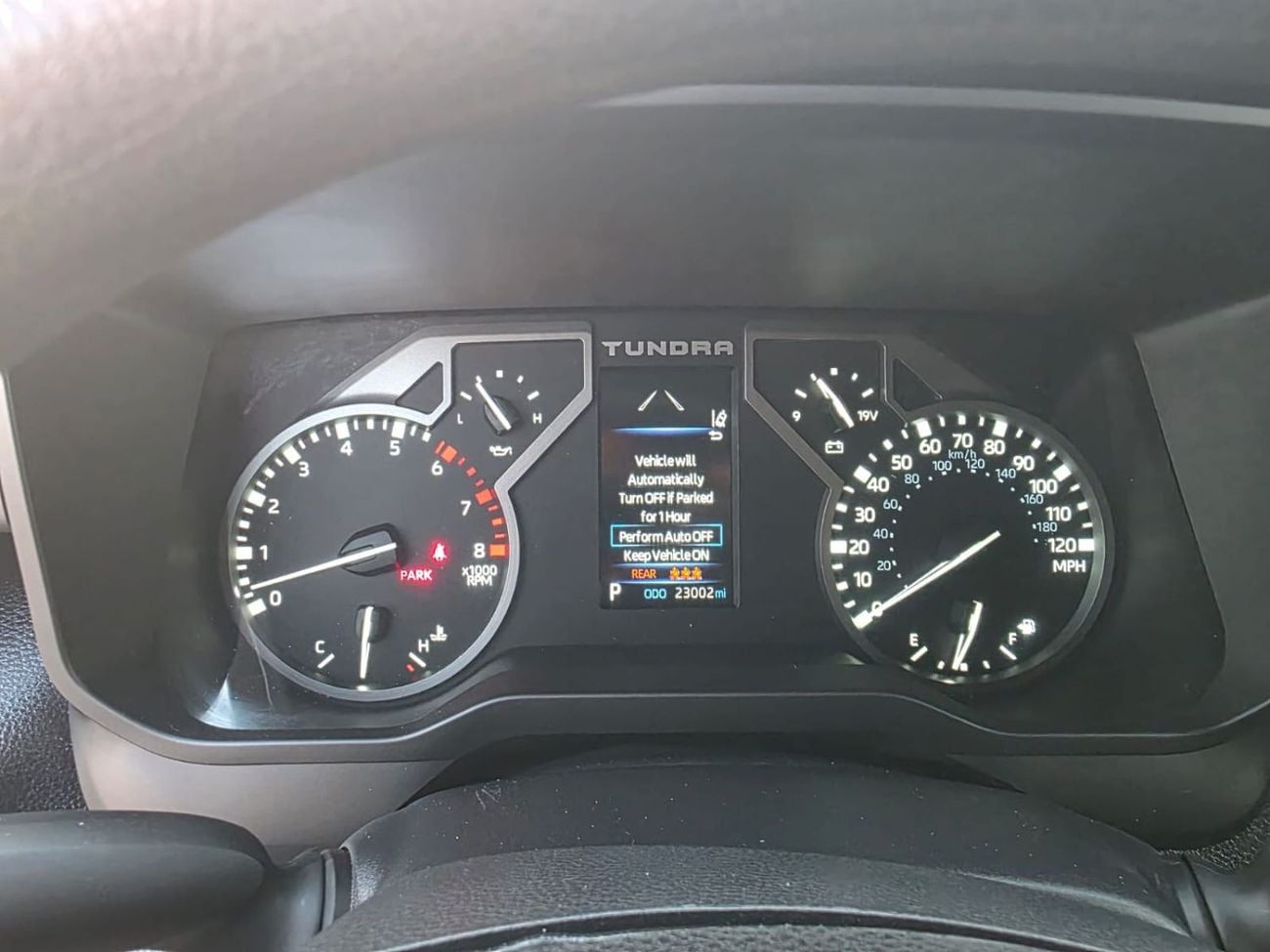 Toyota Tundra SR 2025 Model 4x4 , Push button , original leather and short body