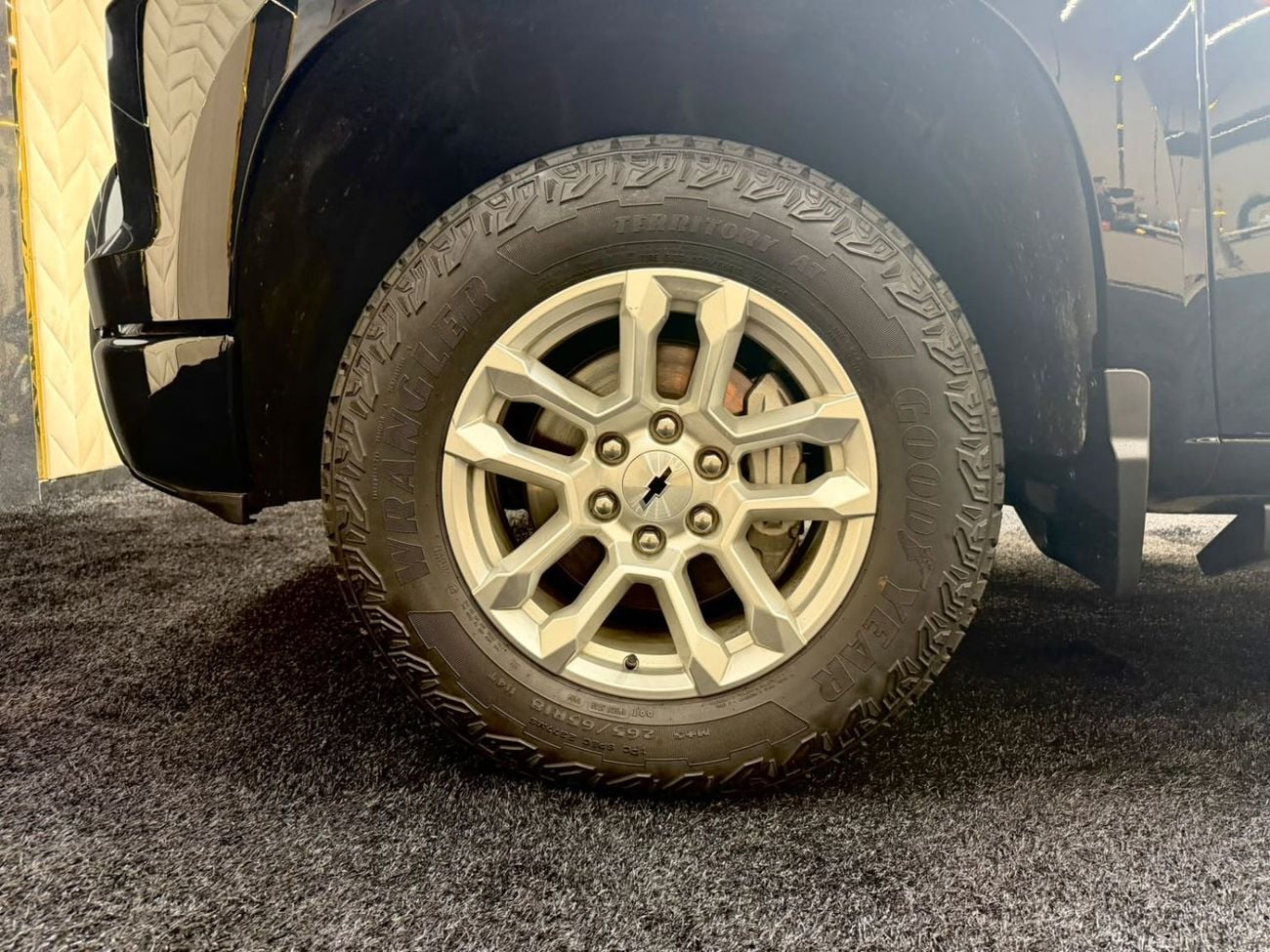 Chevrolet Silverado 1500 REG/CAB RST