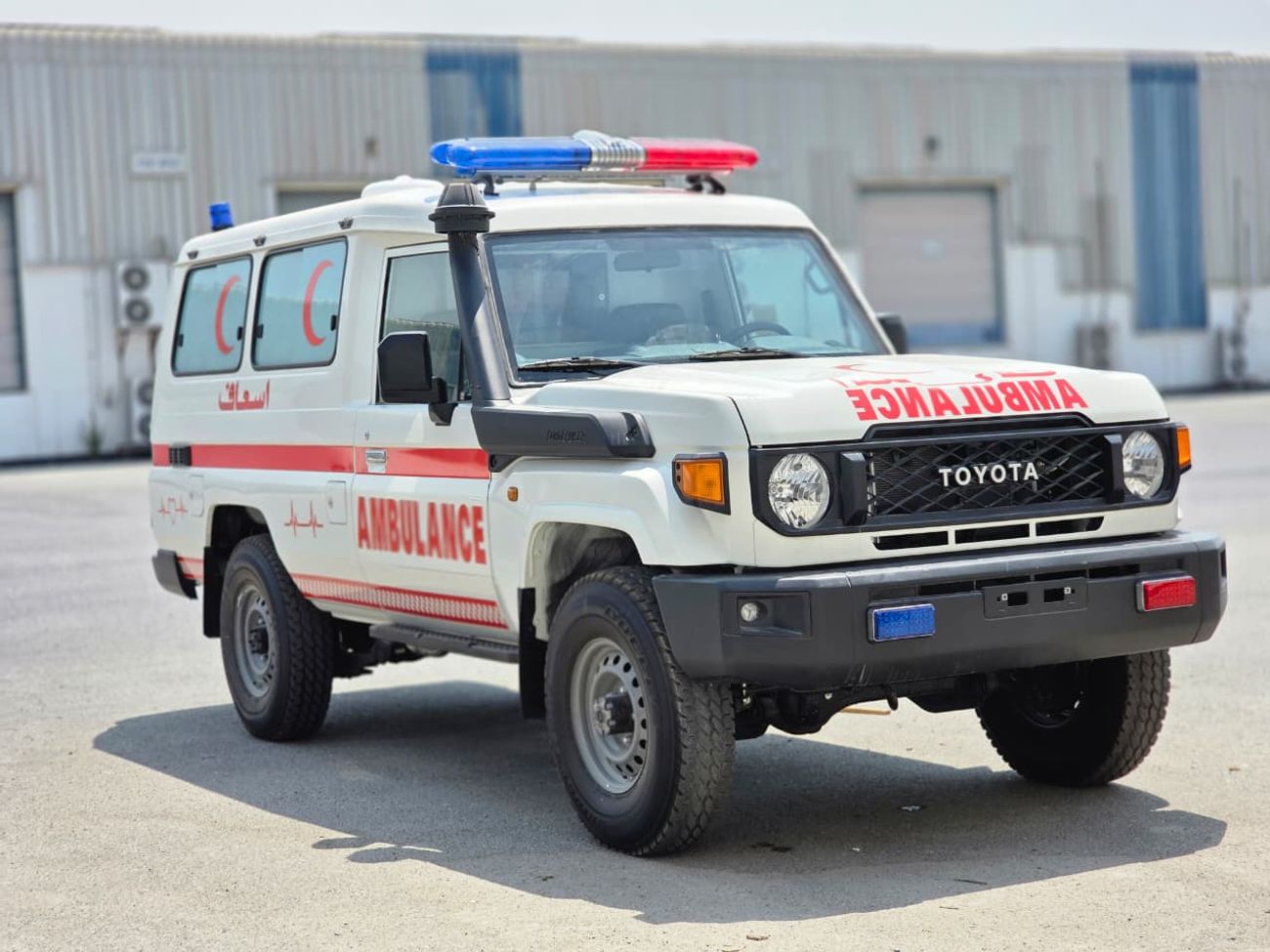 Toyota Land Cruiser 70 LC 78 HARDTOP 4.0L AT AMBULANCE 4WD SUV 2026