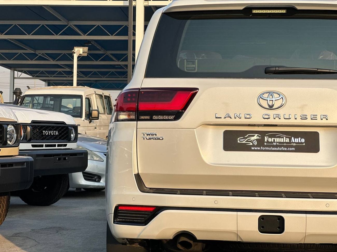 Toyota Land Cruiser GXR