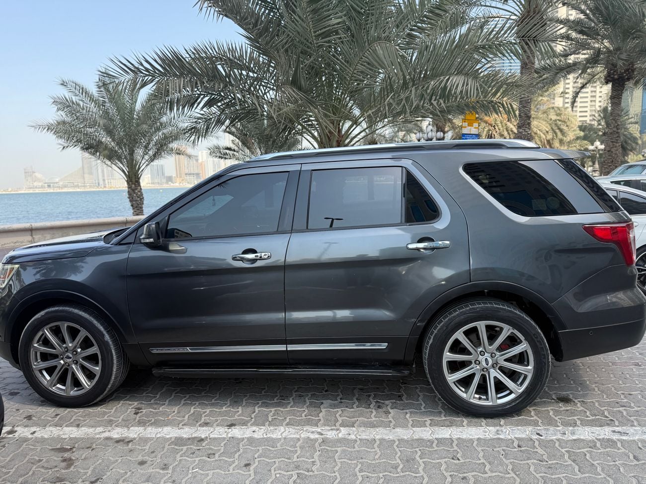 Ford Explorer LIMITED