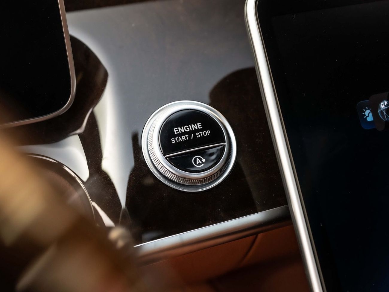 مرسيدس بنز S 500 4MATIC AMG Line