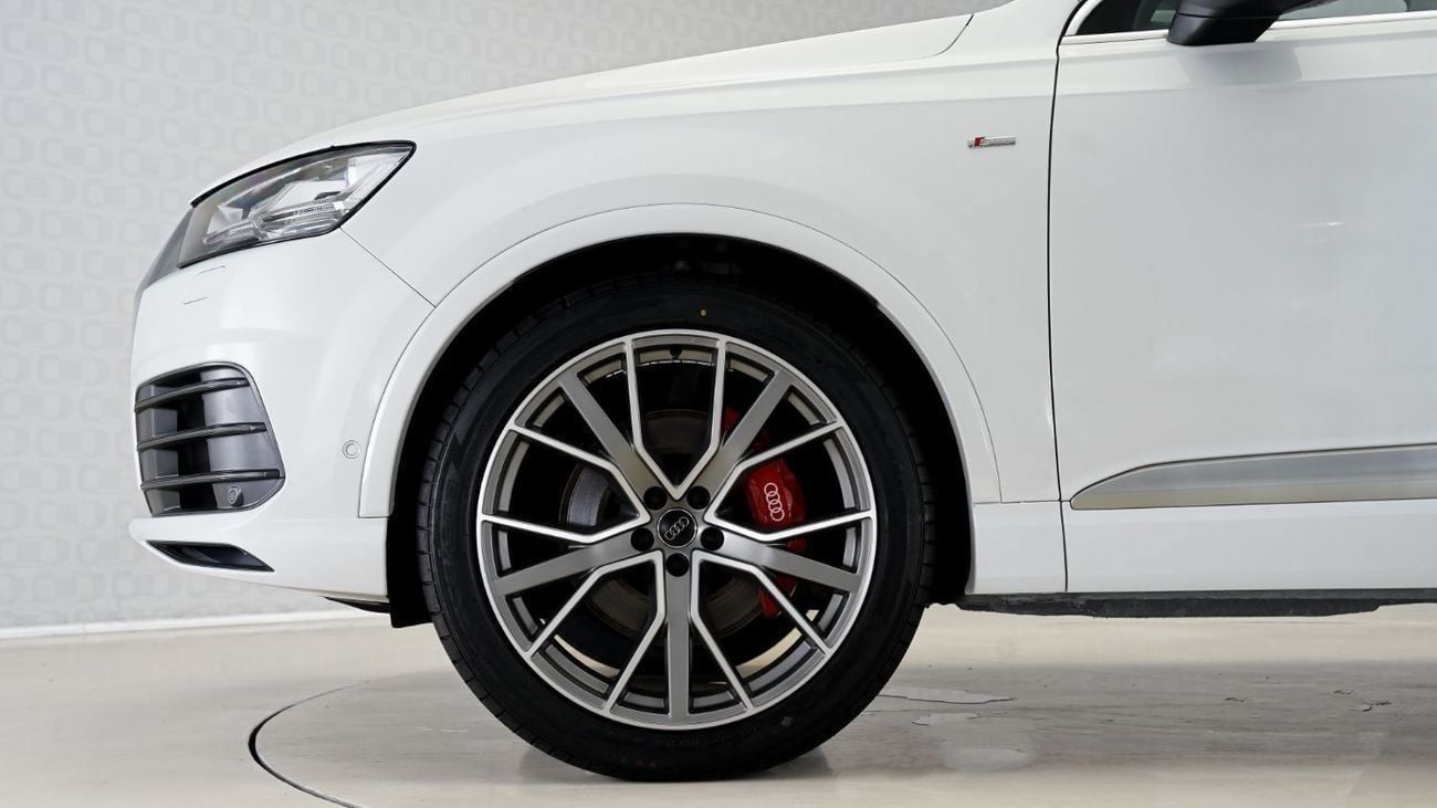 Audi Q7 45 TFSI S-LINE LUXURY CARRERA 4S 45 TFSI quattro 3.0L UAE's Very Best Example | AED 2,578