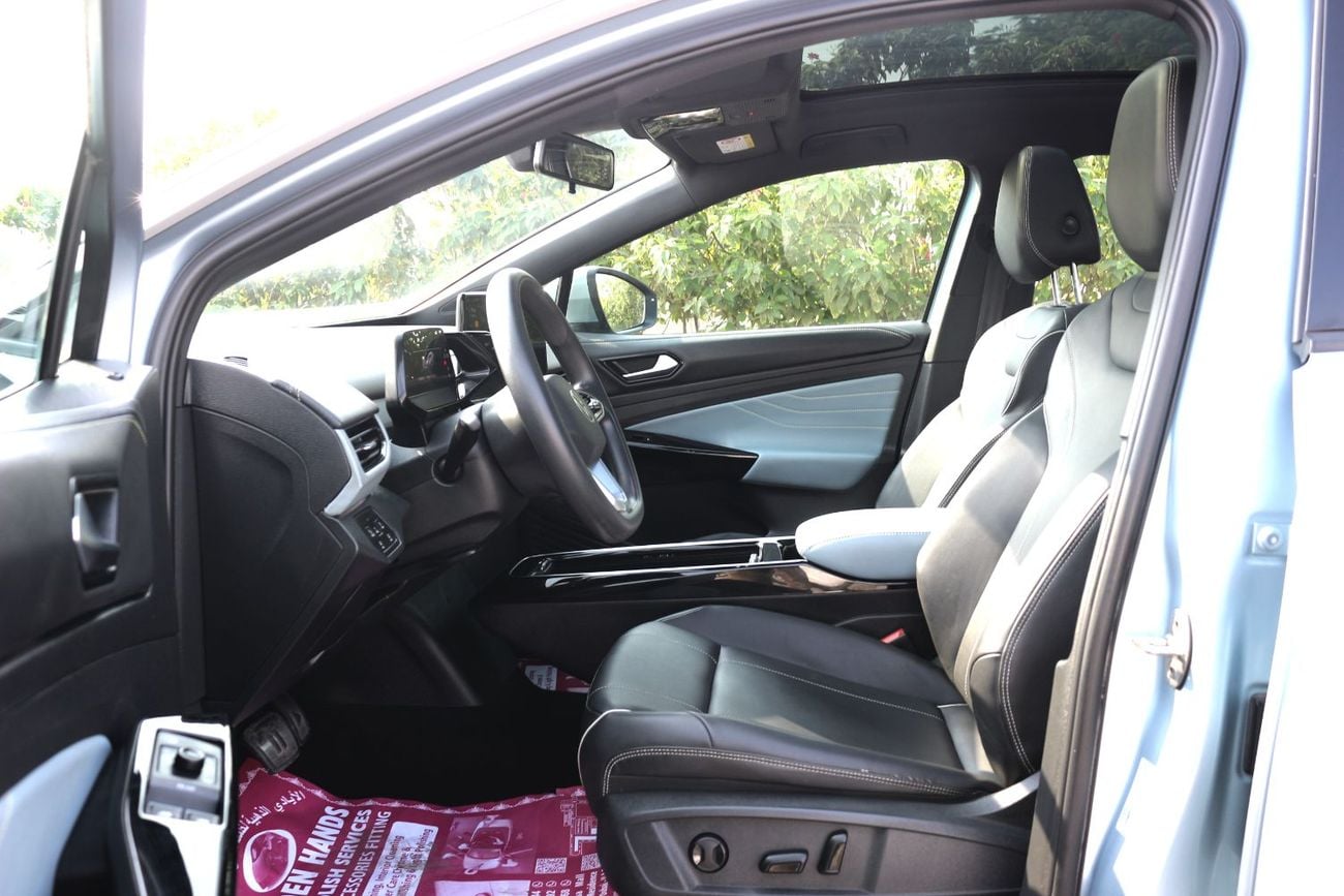Volkswagen ID.4 2021 Big battery