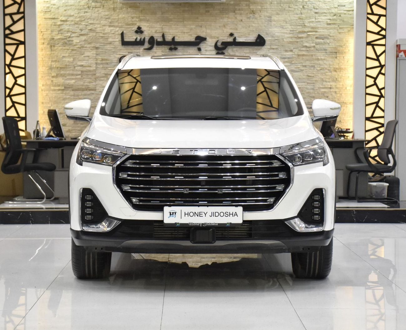 Jetour X90 Plus LUXURY EXCELLENT DEAL for our Jetour X90 Plus ( 2023 Model ) in White Color Chinese Specs
