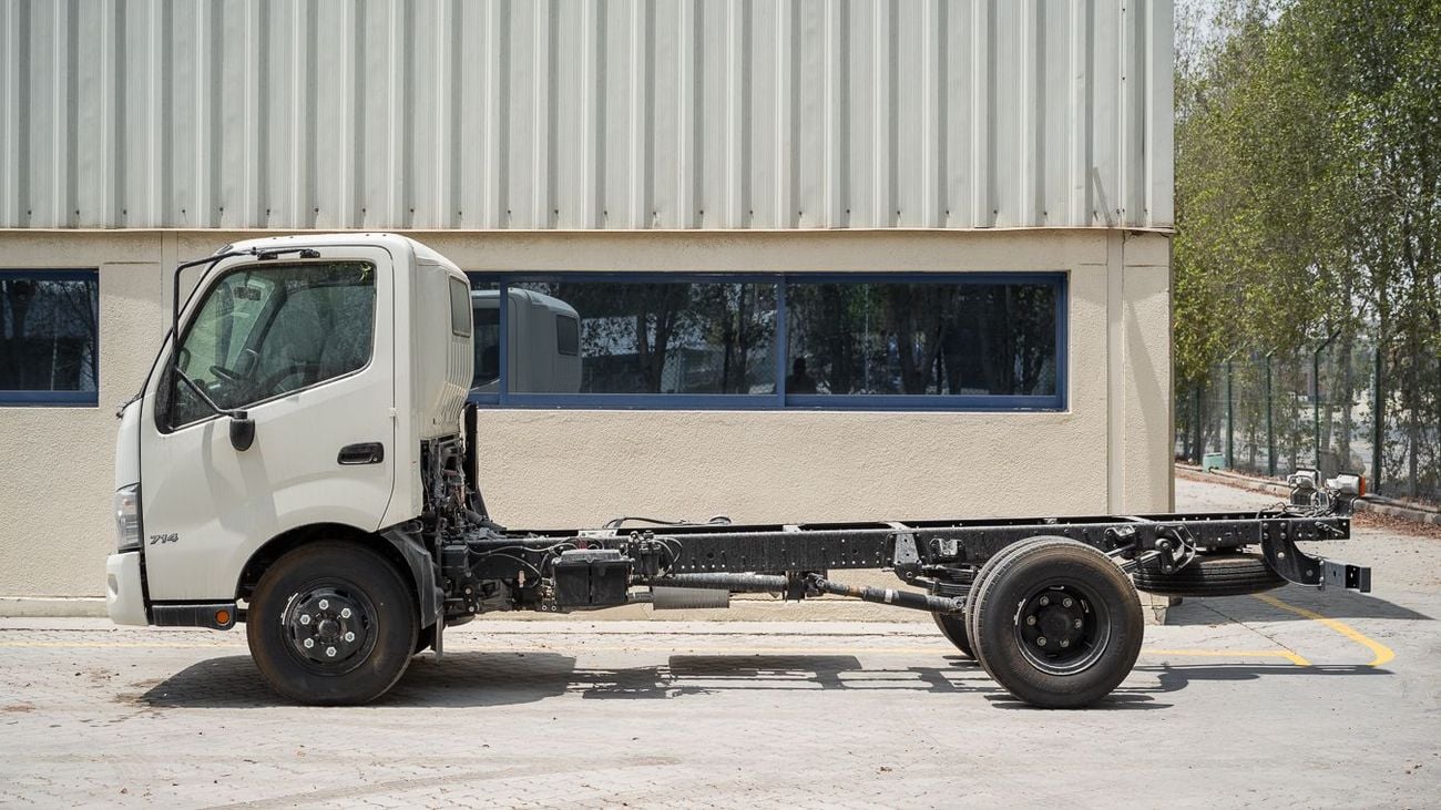 هينو 300 HINO 300 SERIES 4.0 CAB 4X2 -2024YM