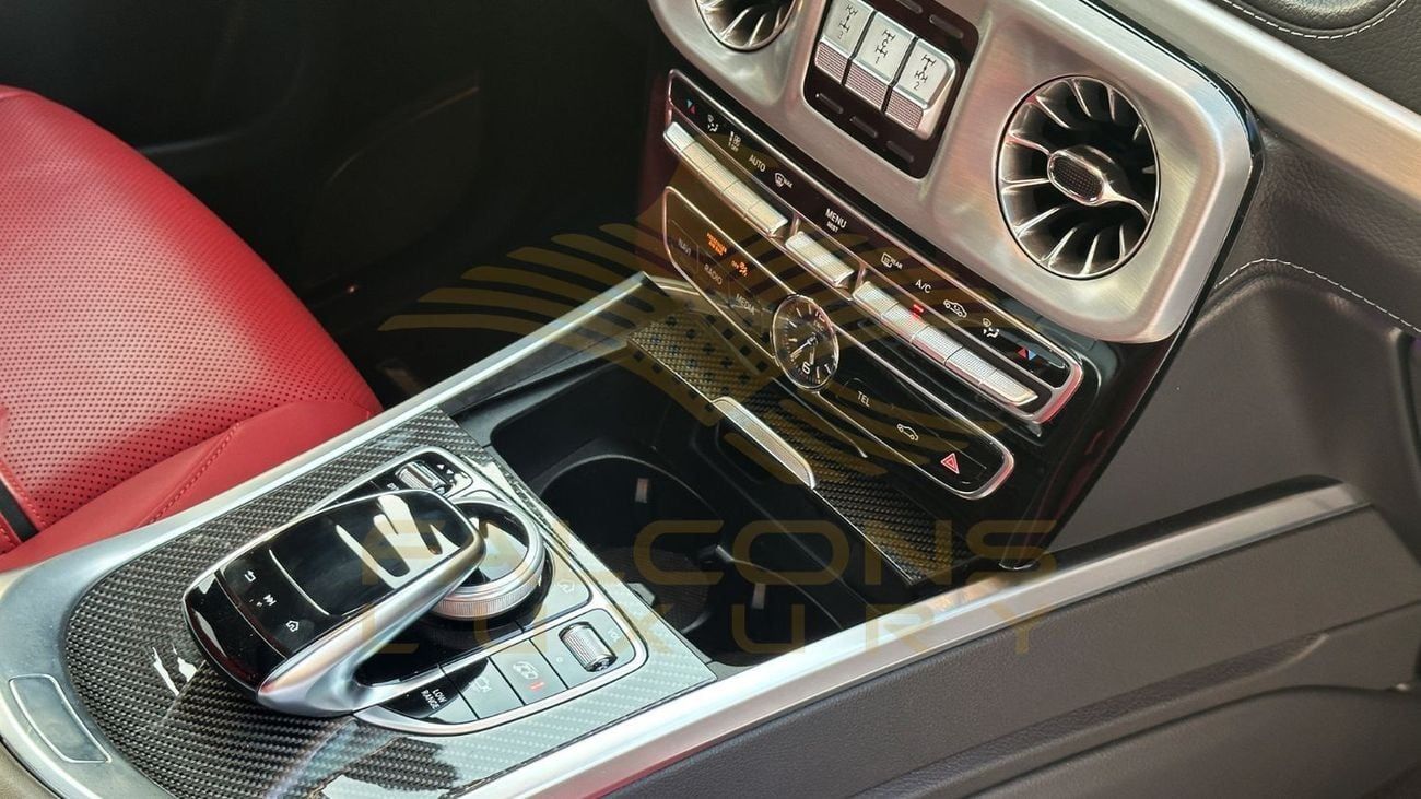 Mercedes Benz G63 AMG STANDARD MERCEDES G63 - MODEL 2023 - NO ACCIDENT