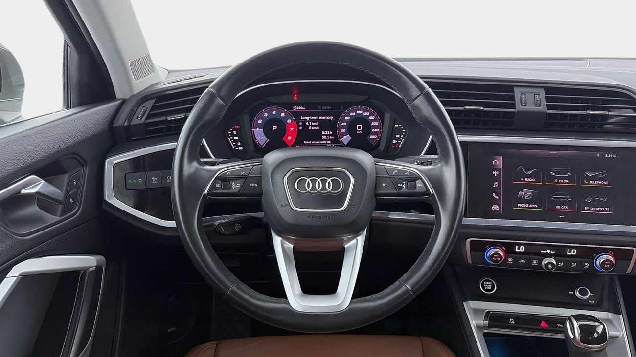 Audi Q3 35 TFSI ADVANCED | Guaranteed Warranty | 0 Down Payment
