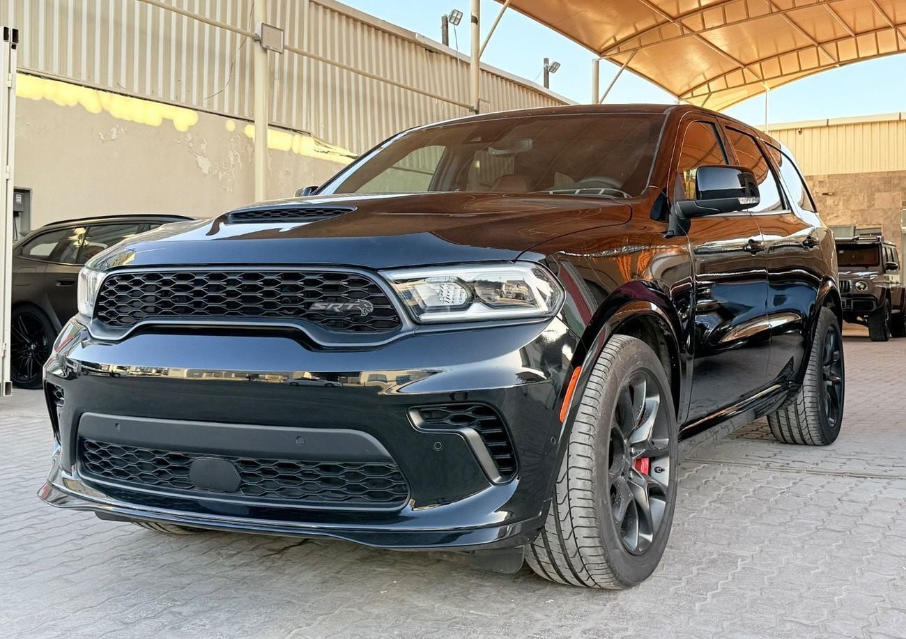 دودج دورانجو SRT HELLCAT V8 supercharged 6.2L