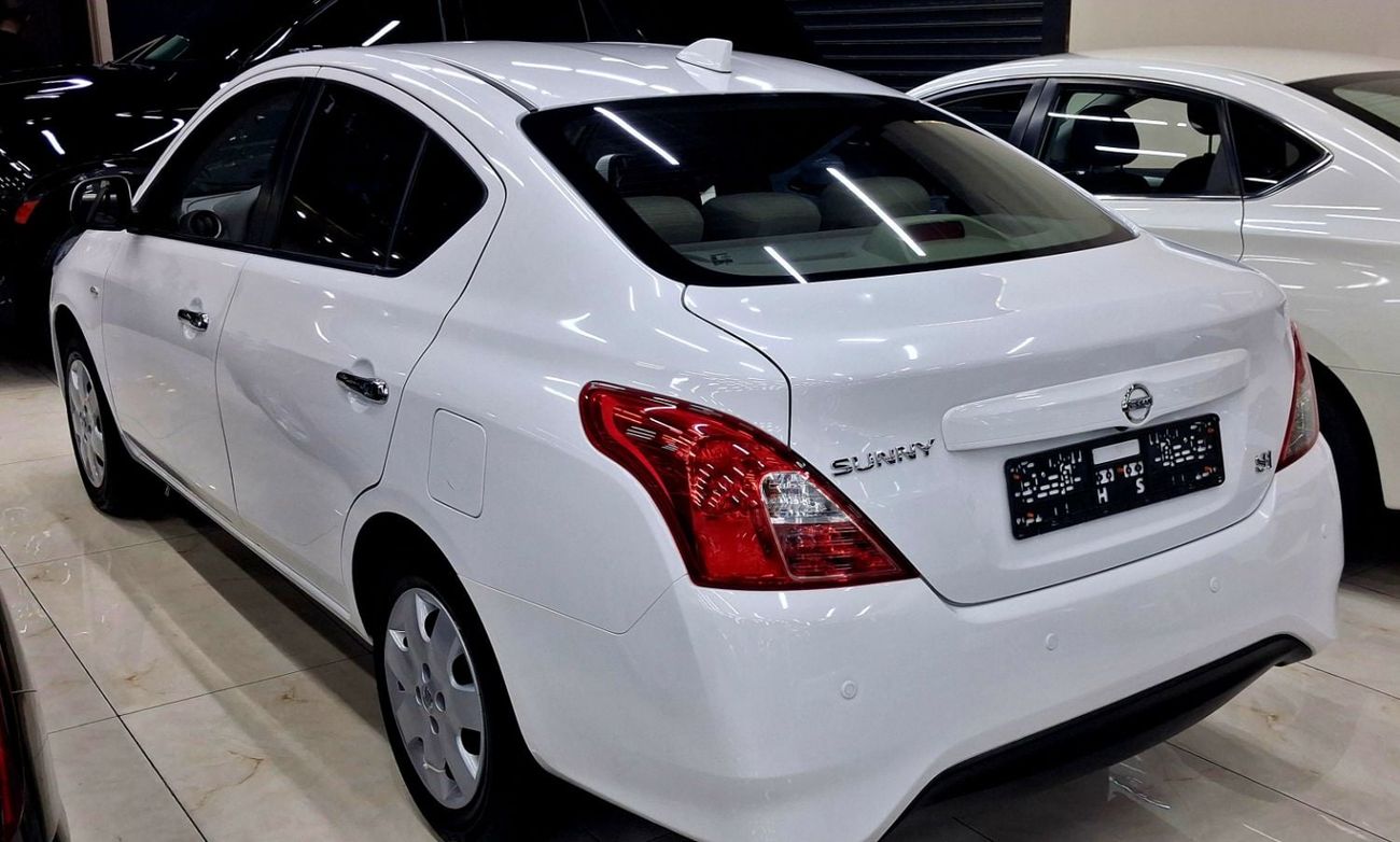 Nissan Sunny SV