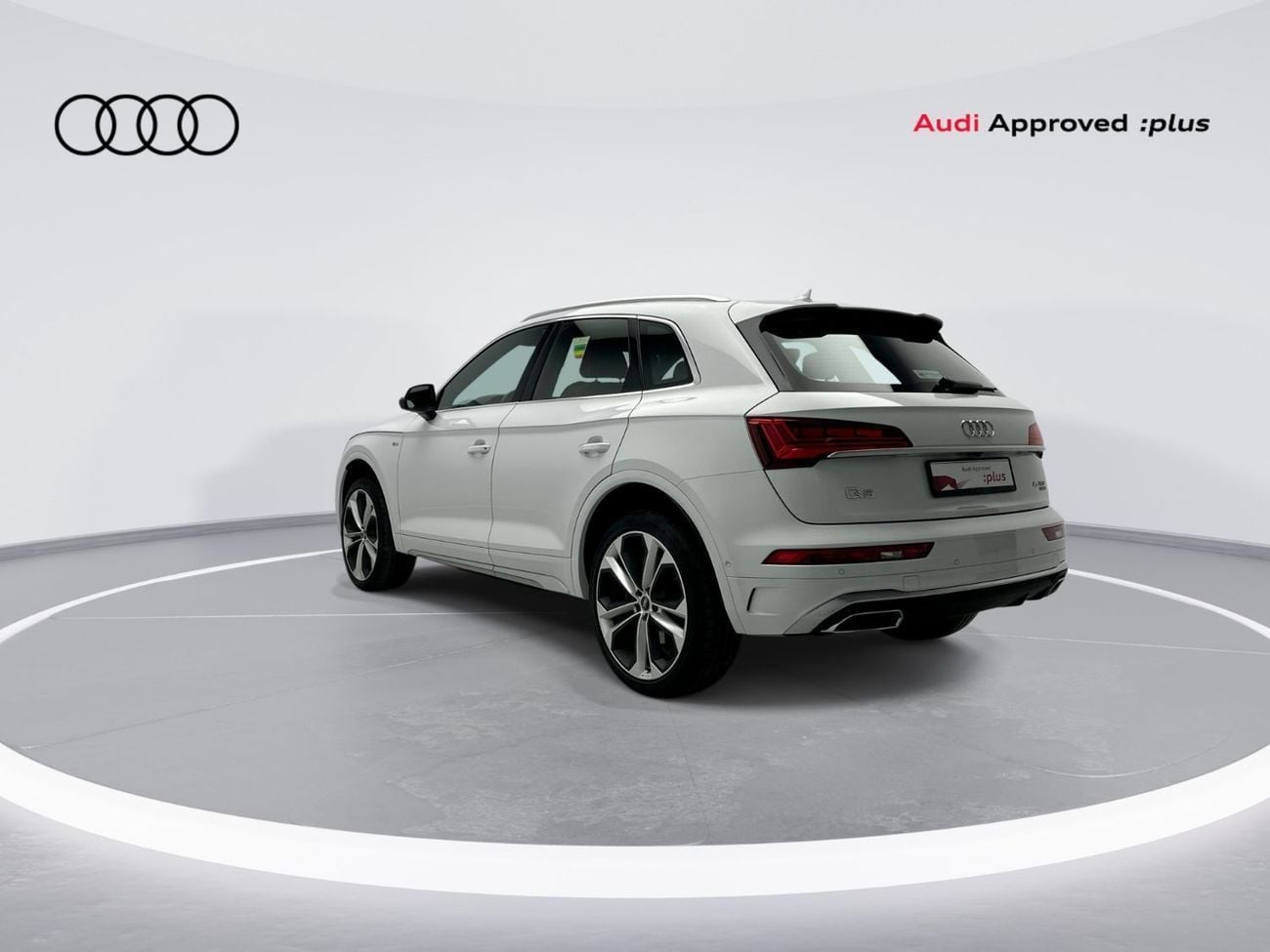 أودي Q5 45 TFSI S-LINE quattro 249hp (Ref# 27098)