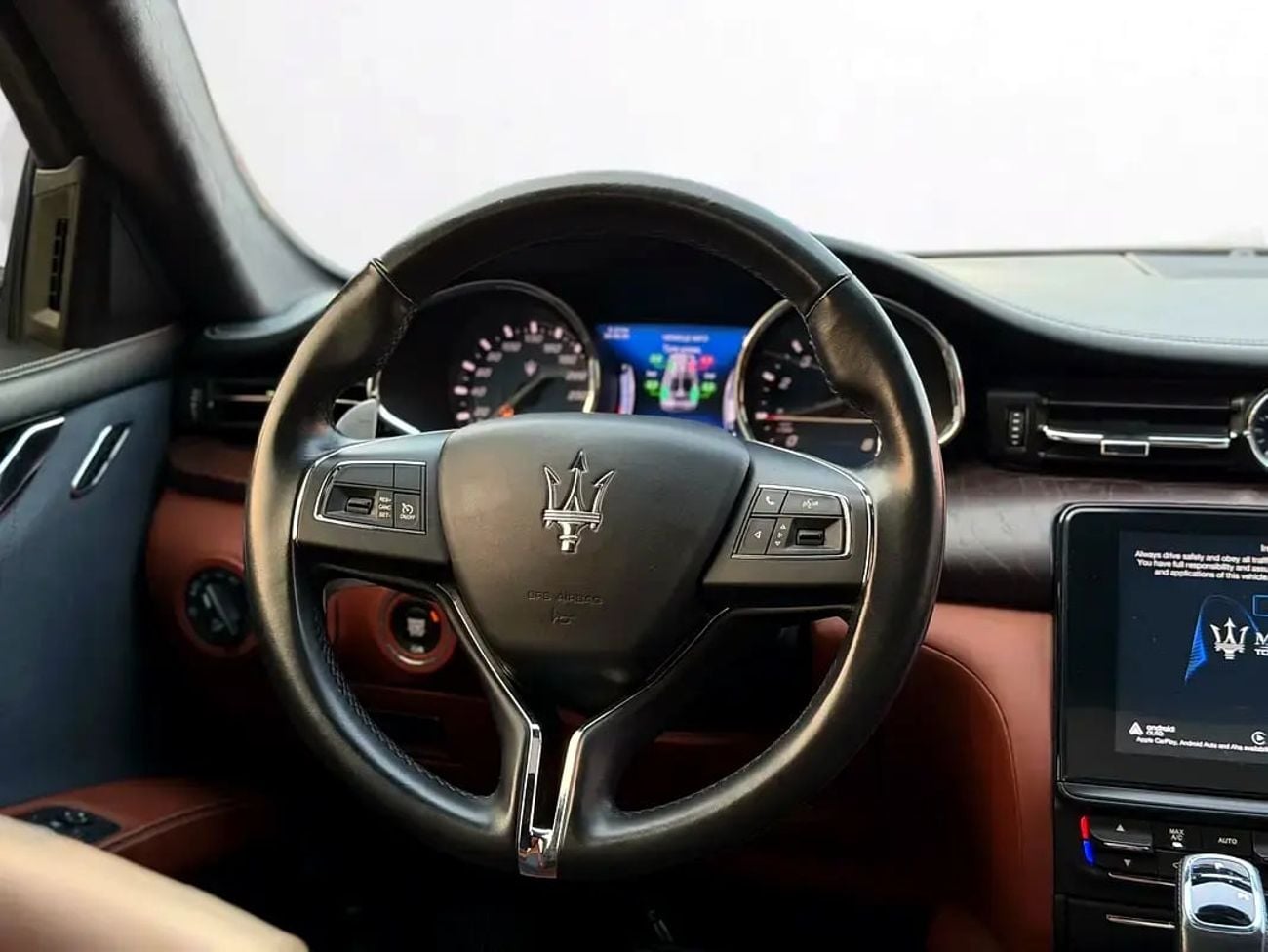 Maserati Quattroporte S FULL DEALER SERVICE HISTORY | 0% DOWNPAYMENT | 430 HP | GCC