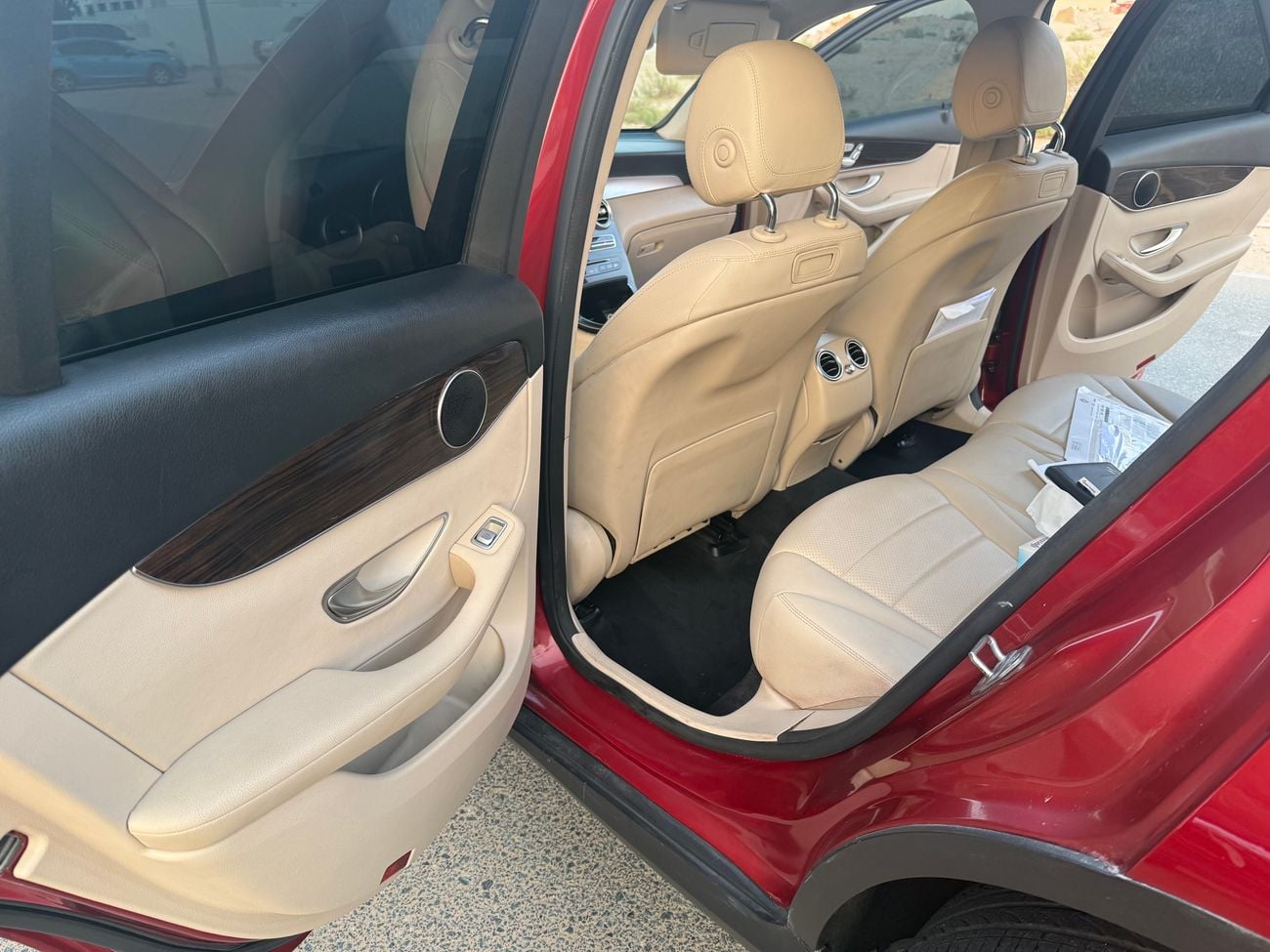 Mercedes Benz GLC 300 2.0L Turbo RWD
