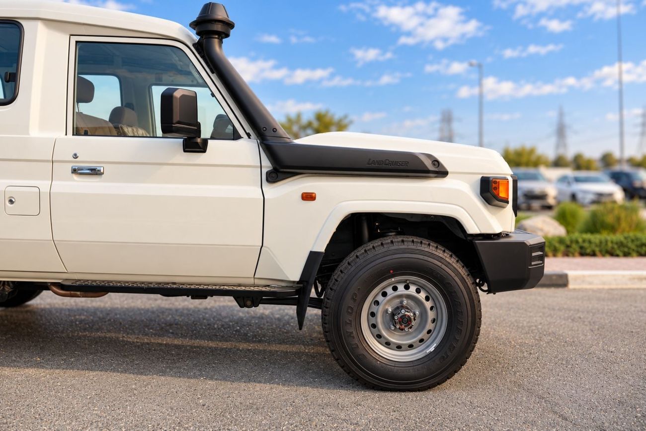 Toyota Land Cruiser 70 LC 78 HARDTOP 4.0L MT 2026 Toyota Land Cruiser 70 Series (GRJ78) 4.0L V6 4WD