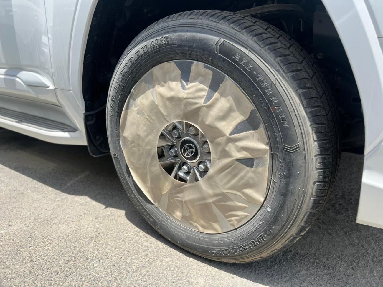 Toyota Land Cruiser VXR