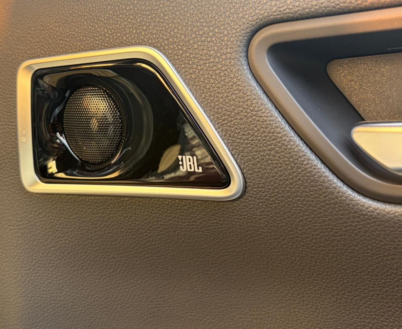 تويوتا لاند كروزر VXR | 3.5L PETROLL | PWR WITH LEATHER SEATS | JBL SPEAKERS WITH 360* CAMERA | RADAR | SUNROOF | MY2026