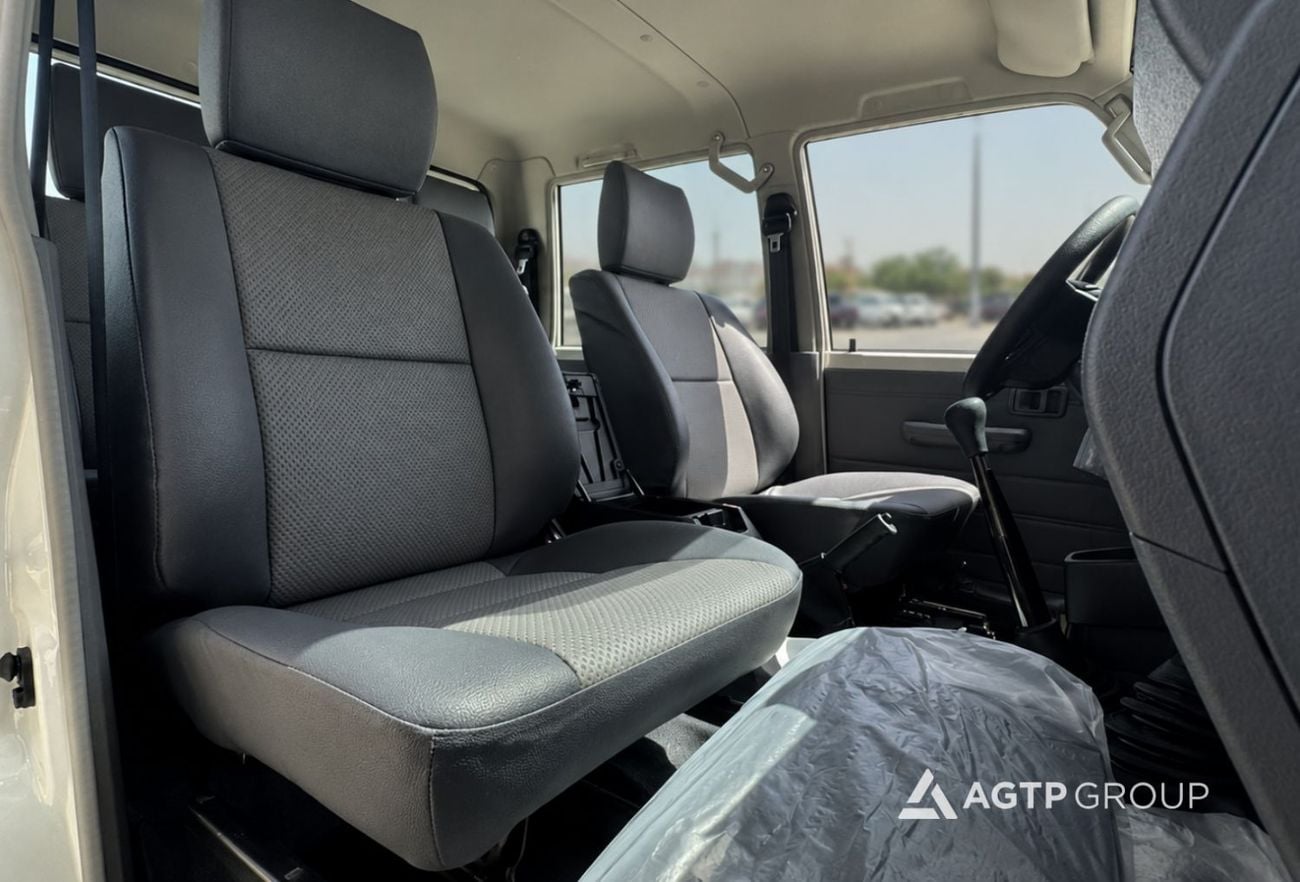 تويوتا لاند كروزر 70 Double Cab 4.2L ديزل | دفع رباعي | ناقل حركة يدوي | كابينة مزدوجة | 2026 | تصدير إلى أفريقيا